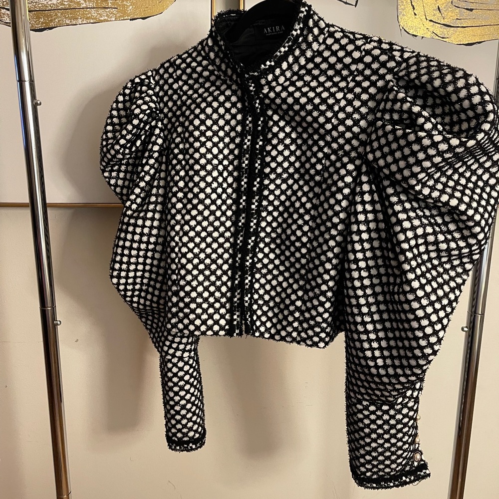 Jacket FINAL SALE/NO RETURNS OR EXCHANGE